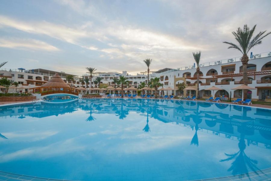 Albatros Royal Grand Sharm – Adults Only